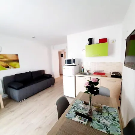 Ryanna Pe Plaja Belona Konukevi 4*