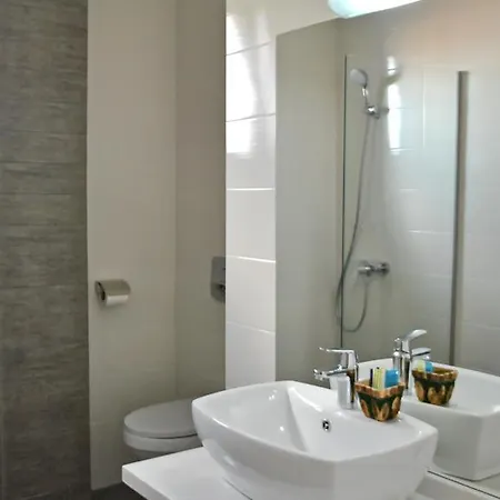 Ryanna Pe Plaja Belona Eforie Nord