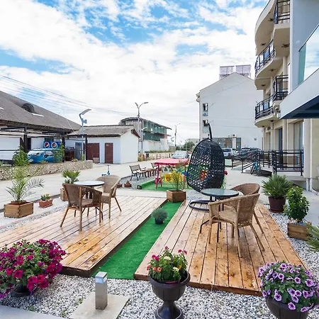 Ryanna Pe Plaja Belona Guest house Eforie Nord