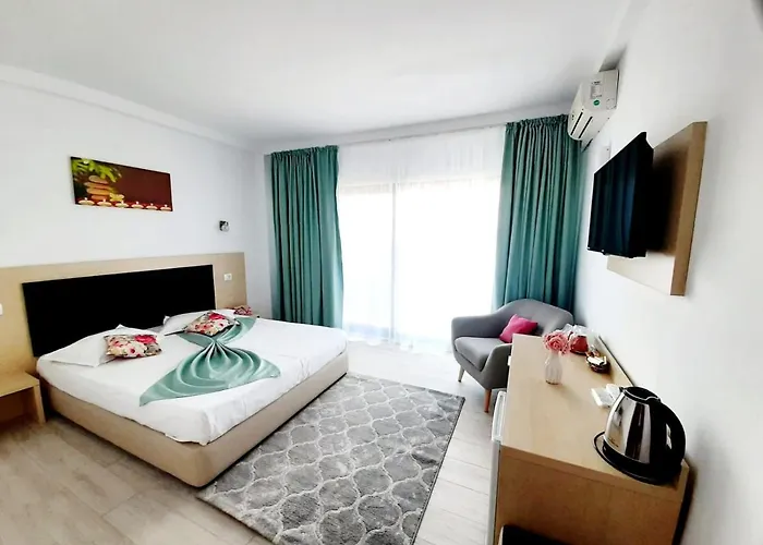 Guest house Ryanna Pe Plaja Belona