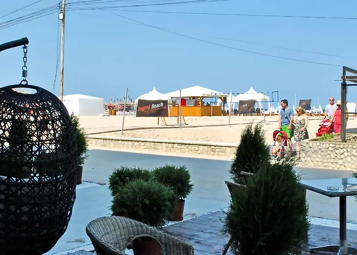 Guest house Ryanna Pe Plaja Belona Eforie Nord