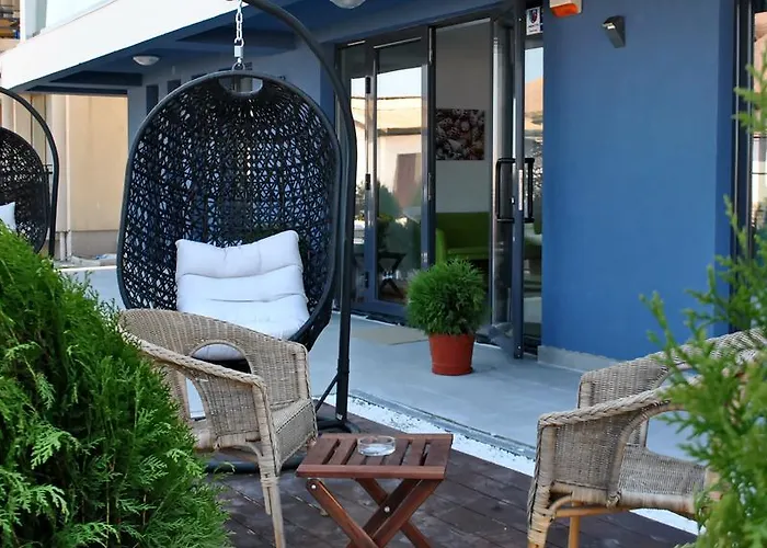 Guest house Ryanna Pe Plaja Belona 4*