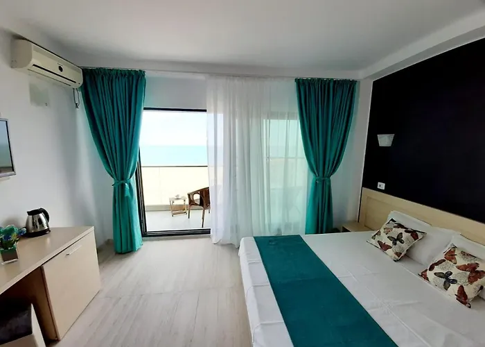 Guest house Ryanna Pe Plaja Belona 4*