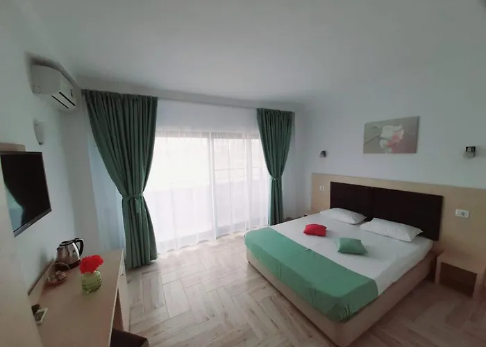 Guest house Ryanna Pe Plaja Belona Eforie Nord